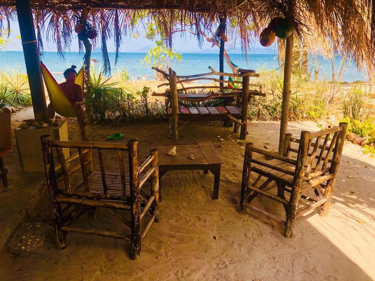 Reggae Island Private Island 호텔 코 파얌 외부 사진